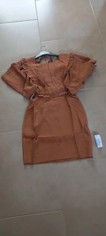 ASOS Design Brad new ladies brown/tan backless Mini Dress with puff sleeves size 10. - 4