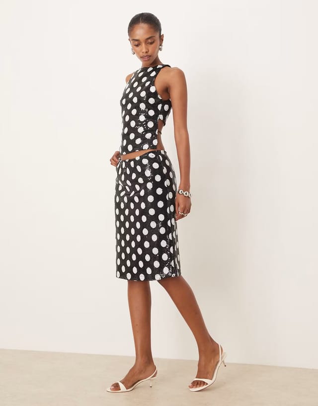 ASOS Motel kavivi low rise knee length skirt in mono polka dot sequin co-ord - 3