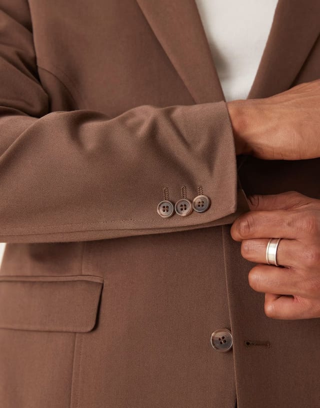 ASOS ASOS DESIGN relaxed suit jacket in brown with French seam detail - 2