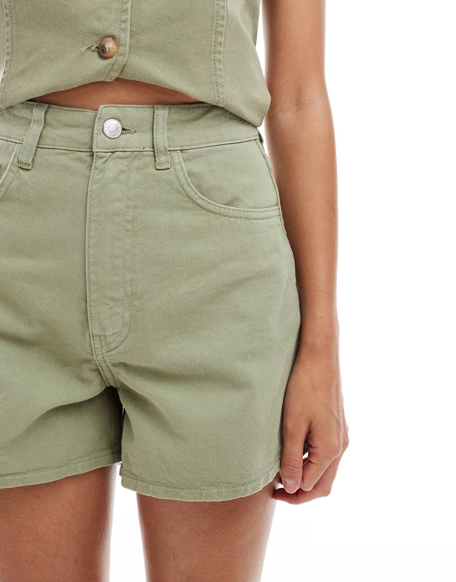 ASOS ASOS DESIGN denim longline A line short in sage - 3