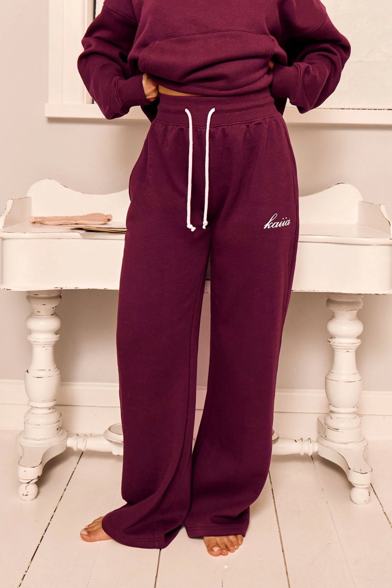 Kaiia Kaiia Script Ribbed Waistband Wide Leg Joggers Deep Burgundy - 3