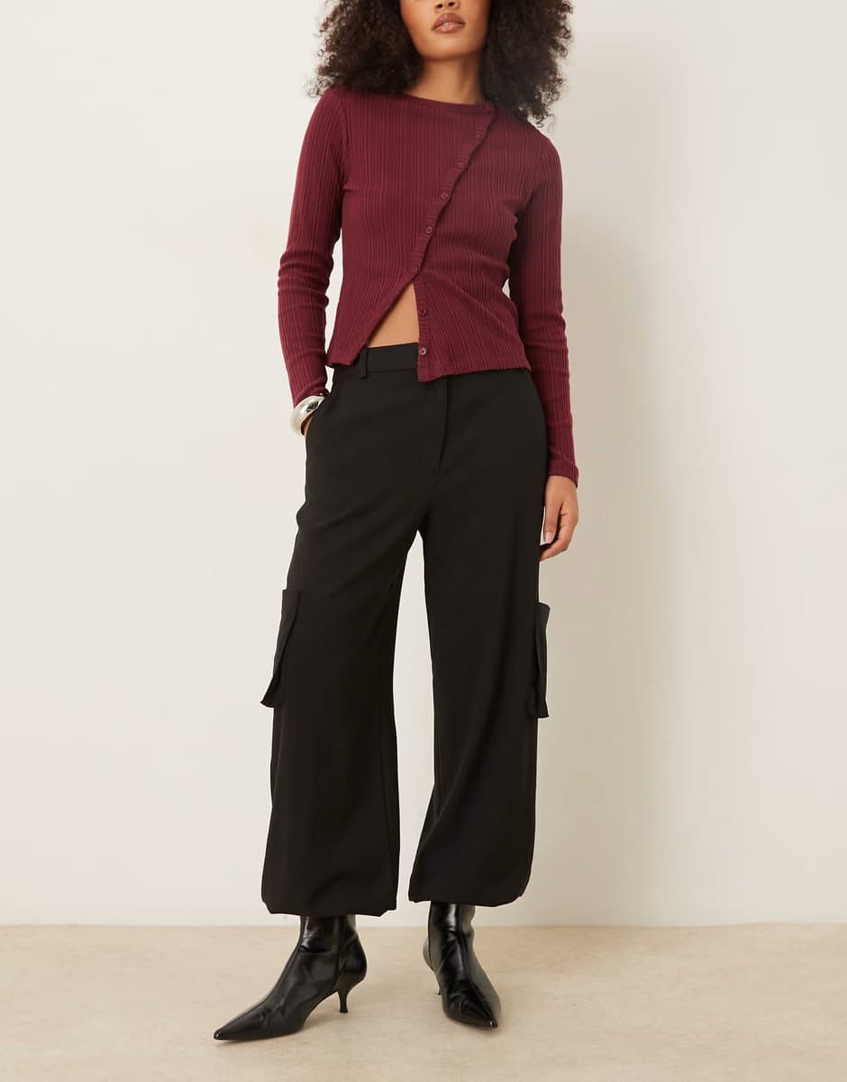 ASOS ASOS DESIGN tailored straight leg trousers with cuff and utility pocket detail in black