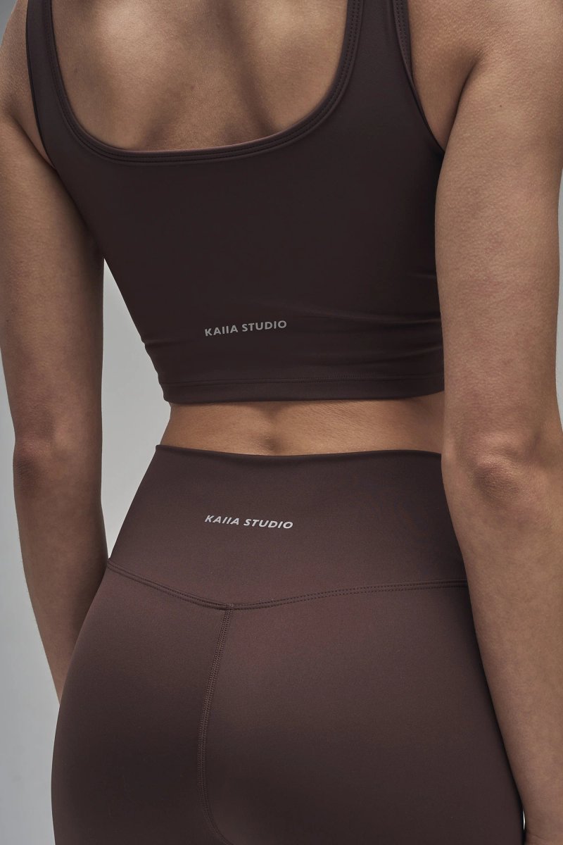 Kaiia Kaiia Sculpt Square Neck Crop Top Bitter Chocolate - 3