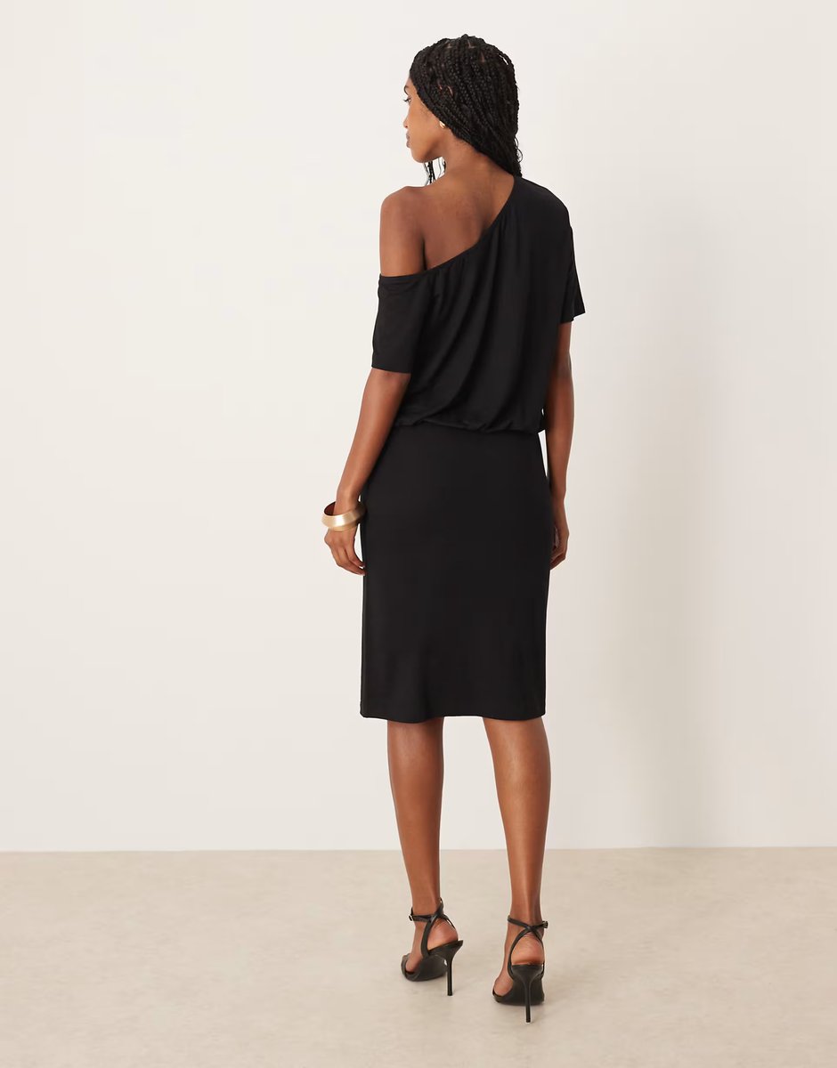 ASOS ASOS DESIGN awkward length dress with slouchy off shoulder detail in black - 4
