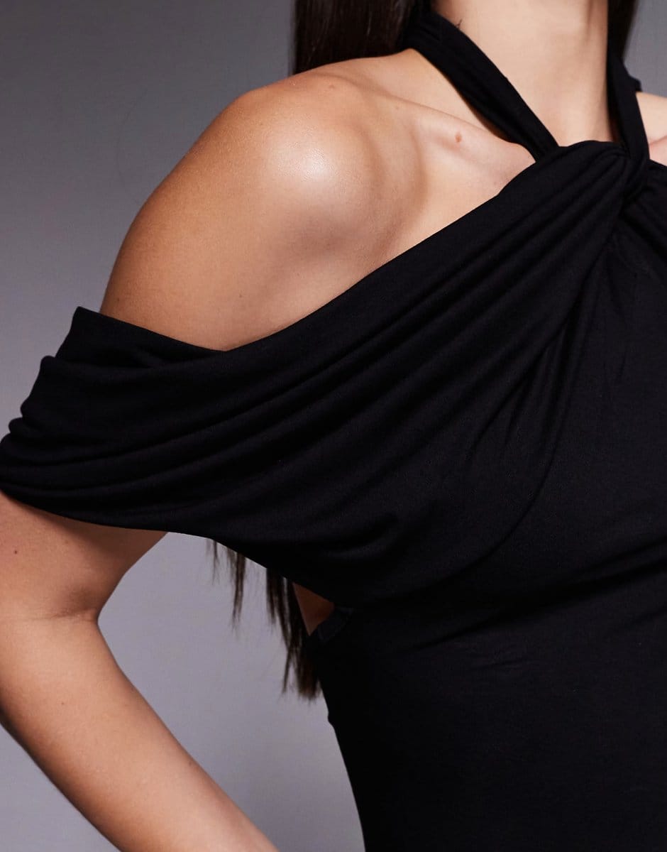 ASOS ASOS DESIGN draped cape halter maxi dress in black - 4