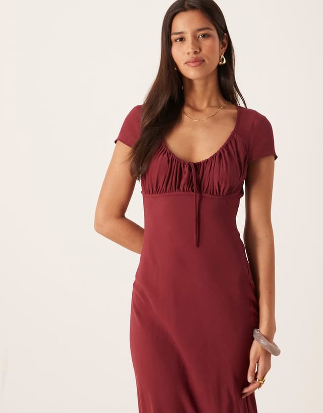 ASOS ASOS DESIGN ruched front puff sleeve maxi dress in burgundy - 3