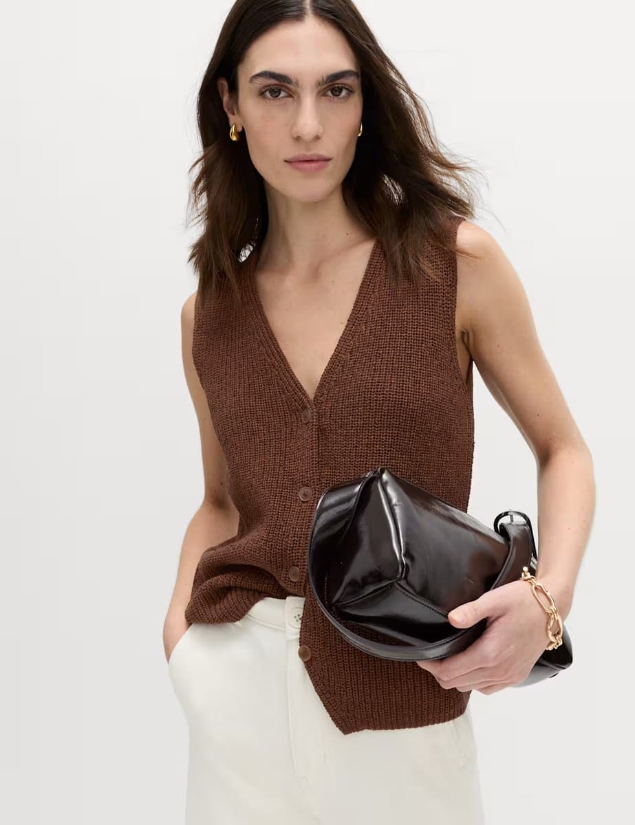 Marks & Spencer M&S Casual Ribbed Knitted Waistcoat in Conker