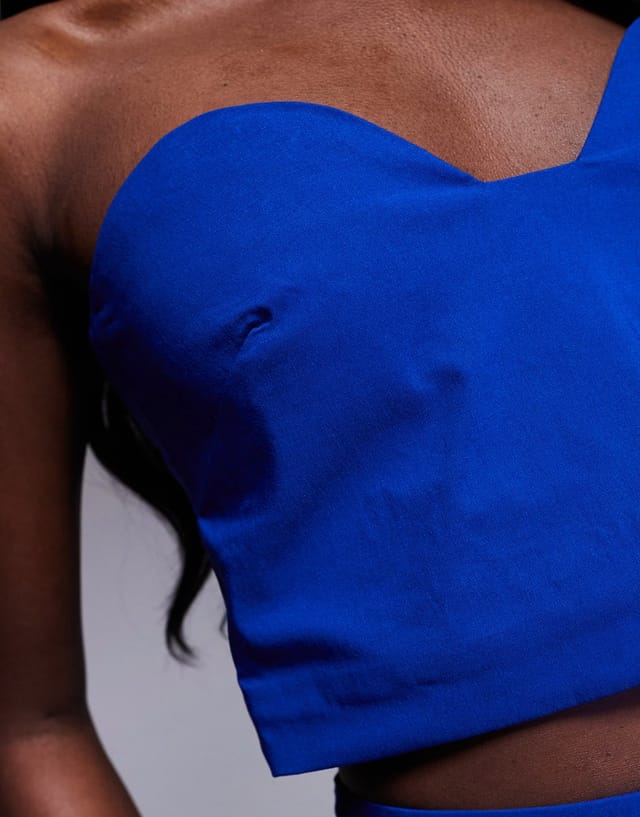 ASOS Vesper Bandeau sweetheart neckline crop top in cobalt - 3