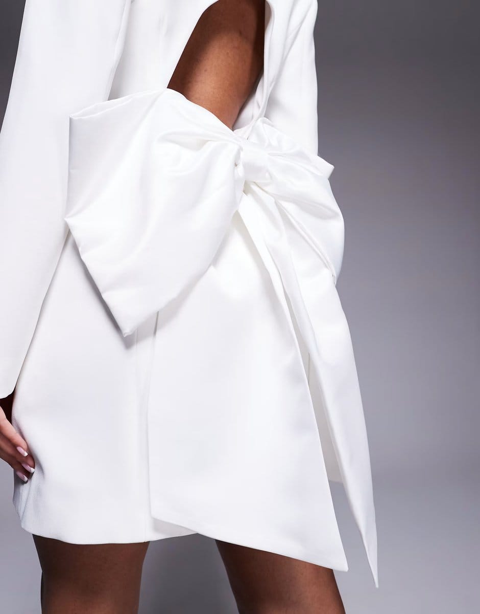 ASOS River Island bow back blazer dress in white - 4