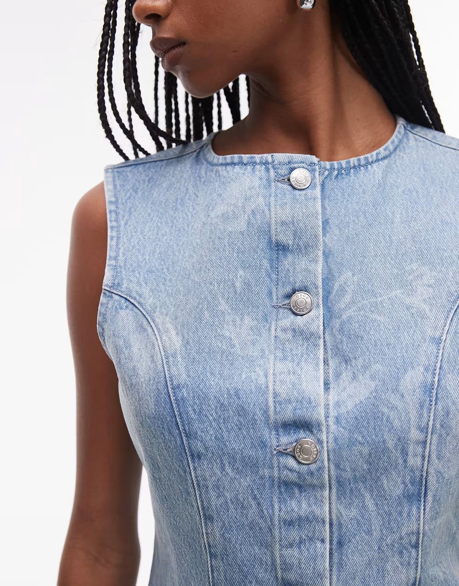 ASOS ASOS DESIGN denim cinch waistcoat in floral mid wash blue - 3