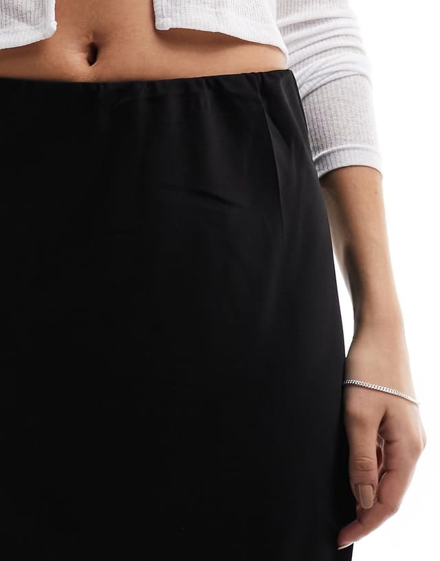 ASOS Pieces matte satin midi skirt in black - 2