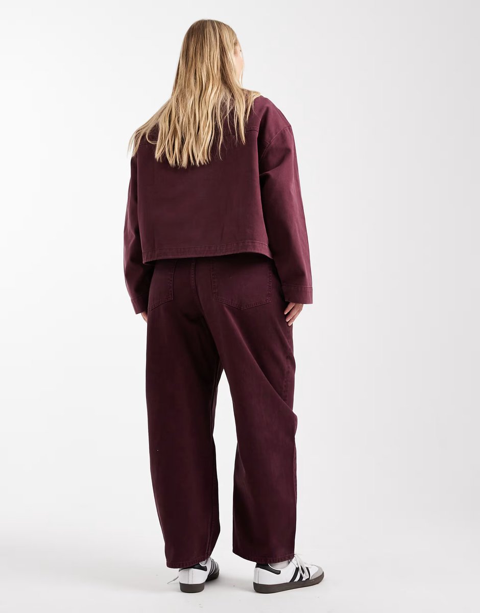 ASOS ASOS DESIGN Curve slim barrel jeans in burgundy co-ord - 3