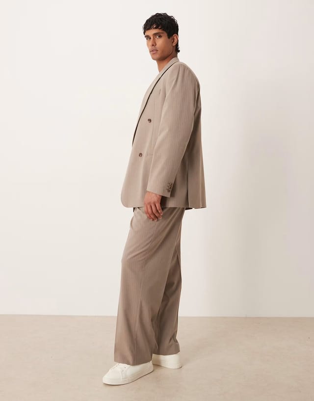 ASOS ASOS DESIGN wide suit trousers in neutral pinstripe - 3