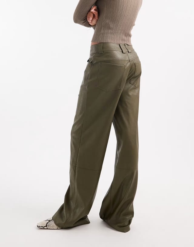 ASOS ASOS DESIGN Tall low rise mansy faux leather trousers in green  - 3