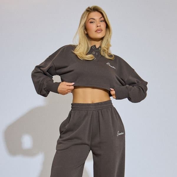 EGO EGO Embroidered Graphic Cropped Sweatshirt in Chocolate Brown