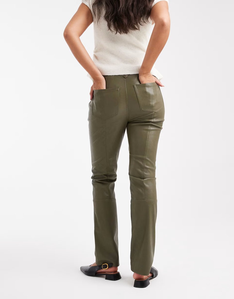 ASOS ASOS DESIGN skinny trousers with biker details in faux leather in dark green - 3