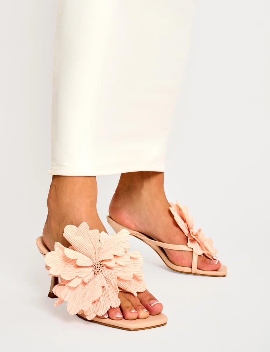 Public Desire Public Desire Peach Varley 3-D Flower Mid Heels