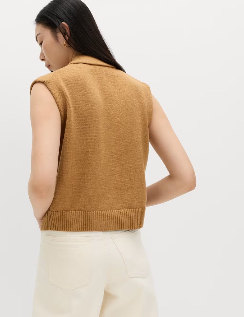 Marks & Spencer M&S Cotton Rich Pocket Knitted Waistcoat Dark Sand - 4