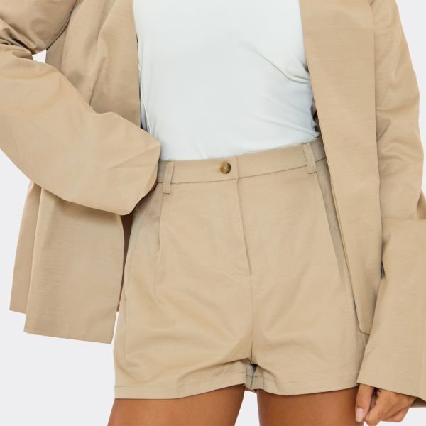 EGO Tailored Mid Rise Shorts In Stone, Women's Size UK 6 - 2