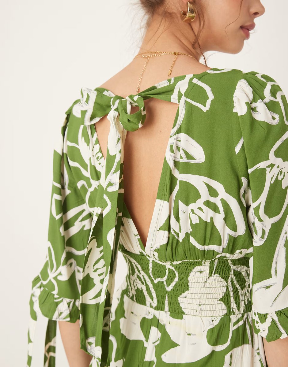 ASOS ASOS DESIGN shirred waist jumpsuit action in green floral - 3