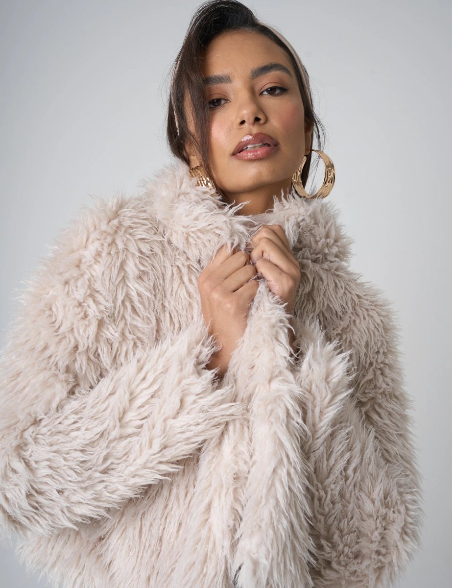 Public Desire Cropped Shaggy Faux Fur Jacket Beige - 3