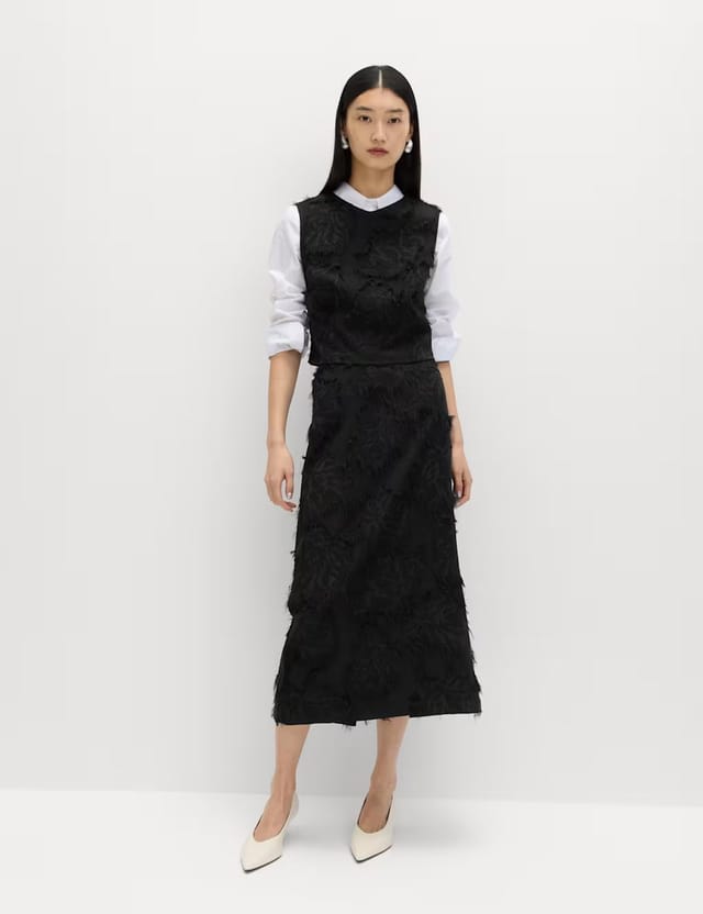 Marks & Spencer M&S Textured Floral Jacquard Midi Column Skirt Black - 2