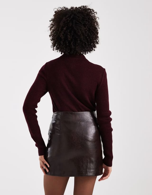 ASOS New Look cracked faux leather mini skirt in brown - 2