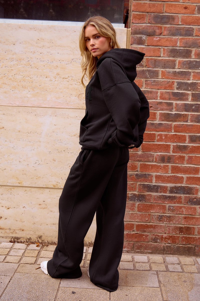 Kaiia Kaiia Logo Wide Leg Joggers Black On Black - 4