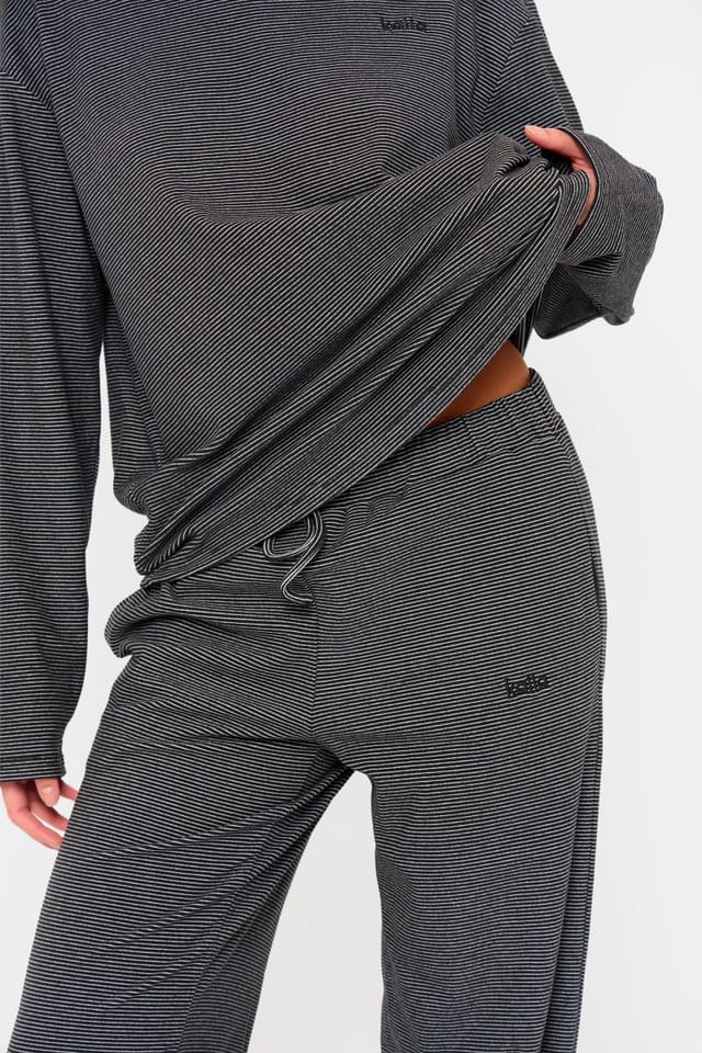 Kaiia Kaiia Striped Fleece Drawstring Wide Leg Trousers Black & Cream - 2