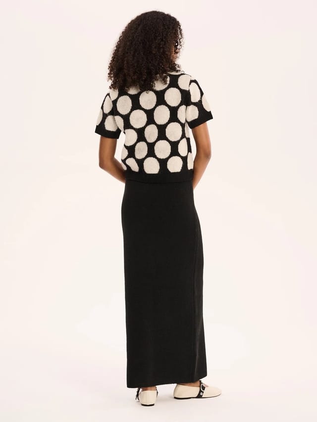 OMNES Queenie Knitted Skirt in Black - 2