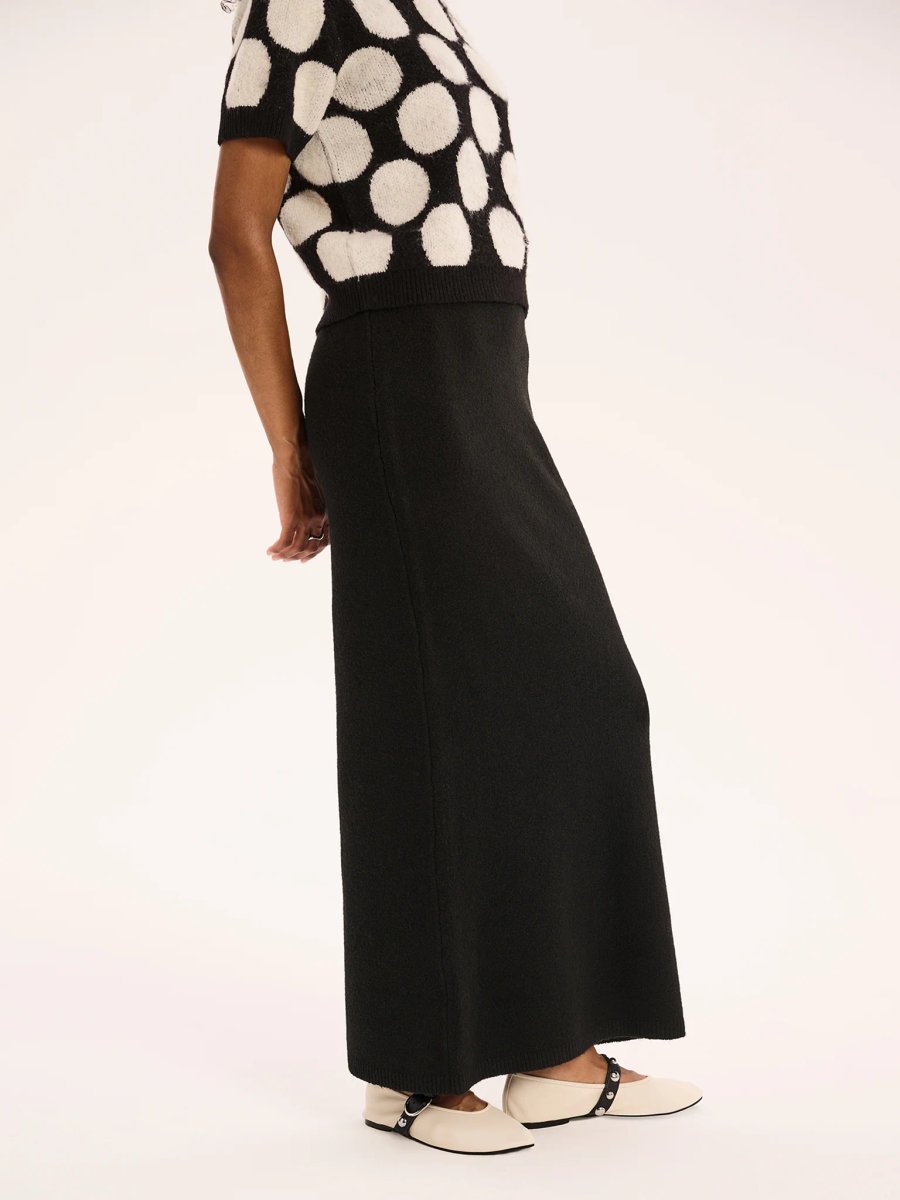 OMNES Queenie Knitted Skirt in Black - 3