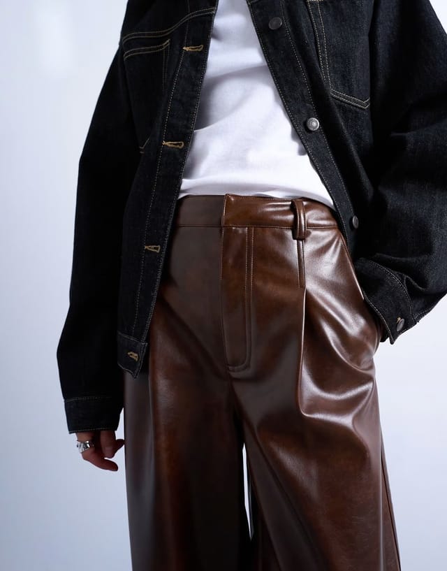 ASOS Topshop faux leather pleated straight leg trouser in rust - 3