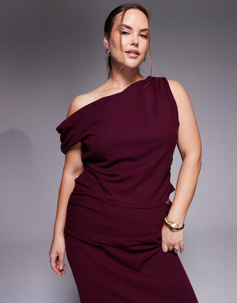 ASOS ASOS DESIGN Curve co-ord asymmetric textured rib top in burgundy