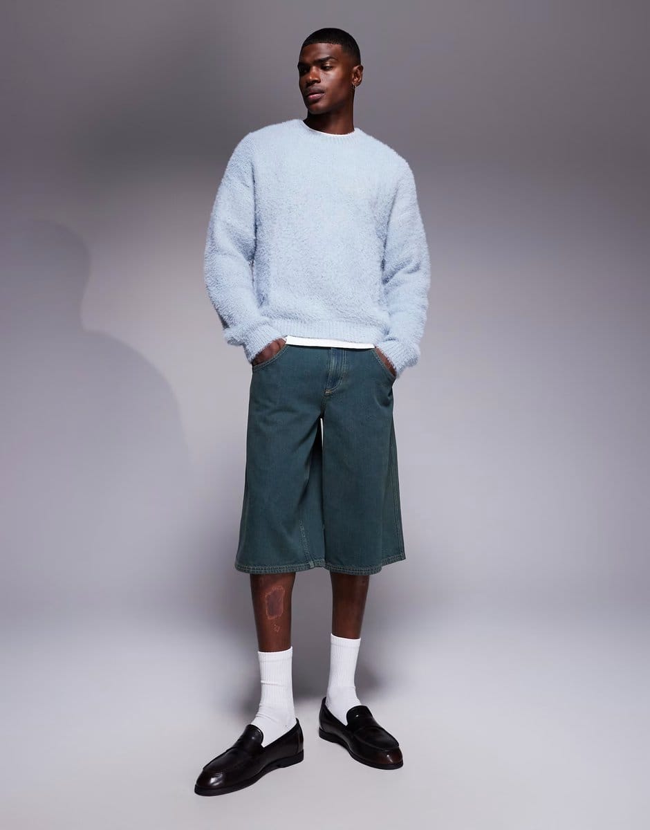 ASOS ASOS DESIGN relaxed fluffy knitted crew neck jumper in blue - 2