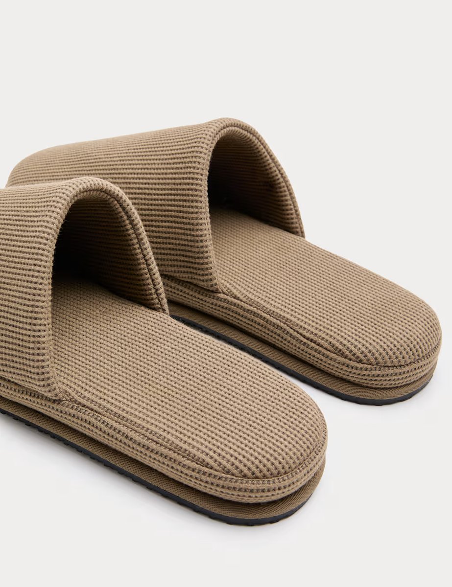 Marks & Spencer M&S Micro Waffle Mule Slippers with Freshfeet™ Beige - 2