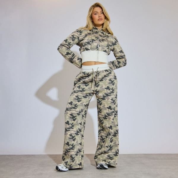 EGO Cinched Waist Zip Up Jacket In Green Camo Print, Women's Size UK 6 - 2