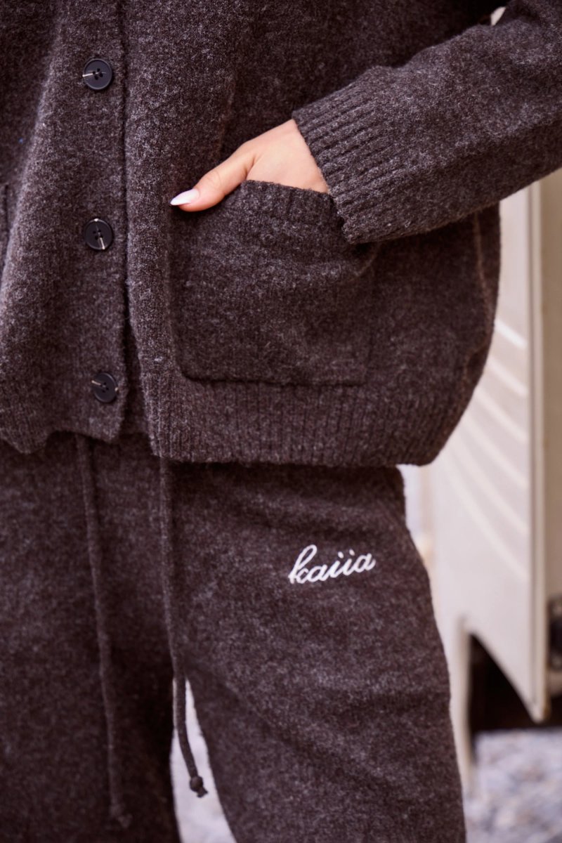 Kaiia Kaiia Knit Button Down Pocket Cardigan Brown - 2