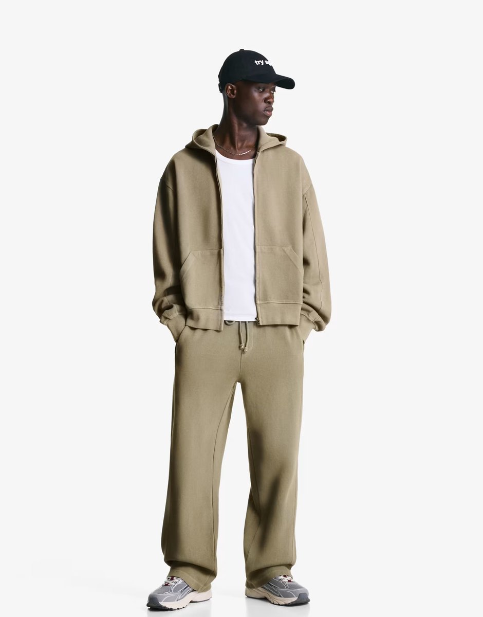 ASOS Bershka Faded-effect piqué sweatshirt with zip in sand - 4