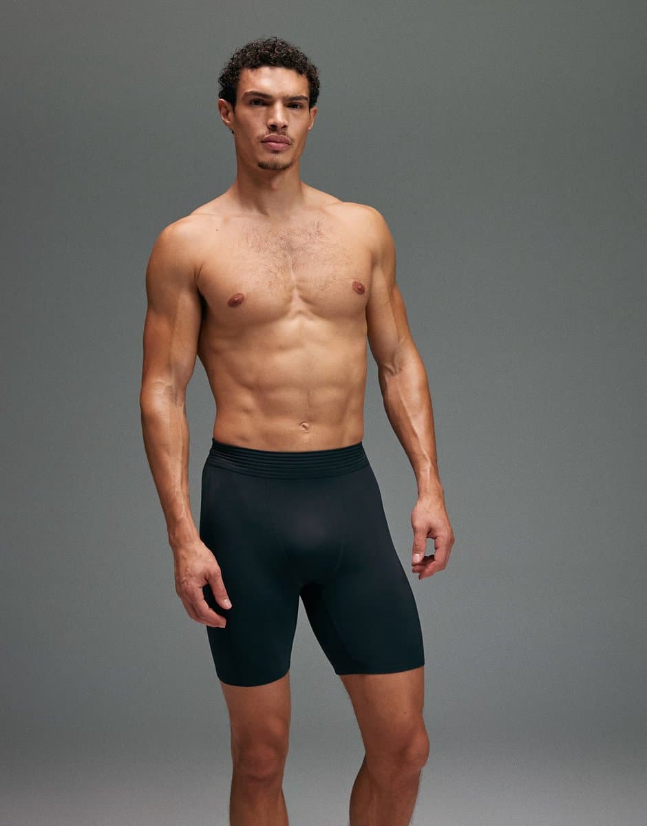 ASOS ASOS Black Seamless Compression Base Layer Half Tight