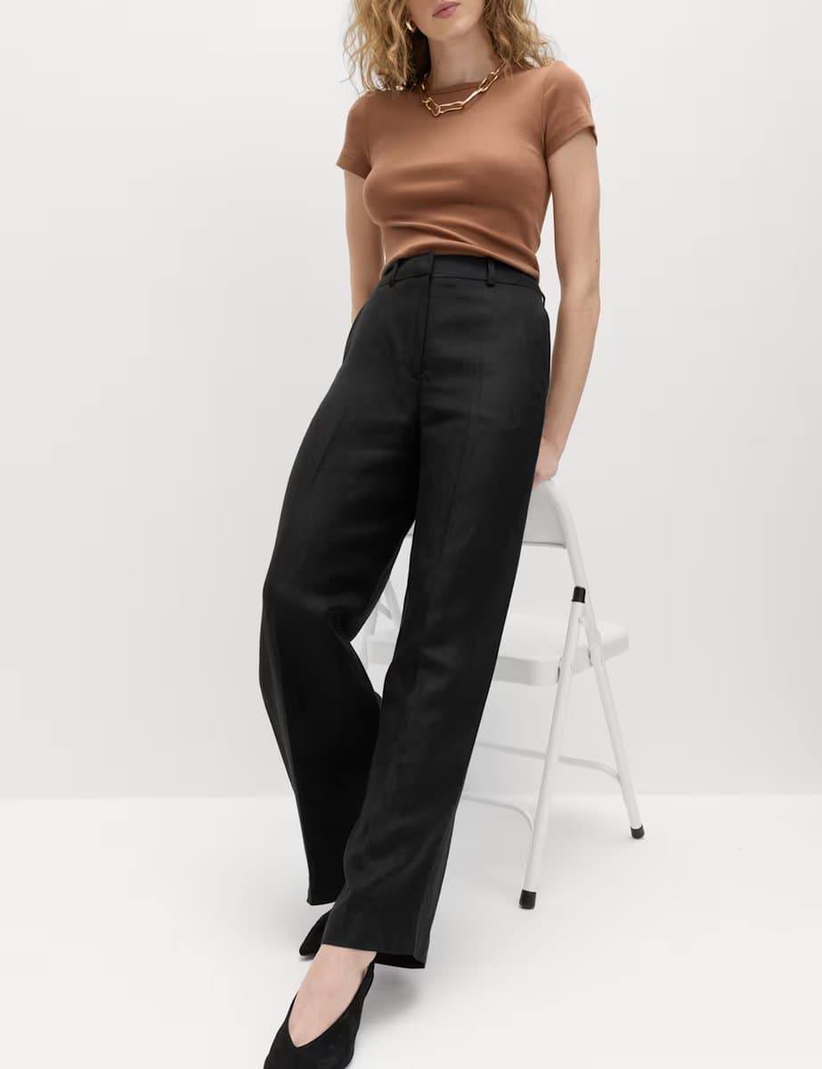 Marks & Spencer M&S Relaxed Straight Trousers in Black
