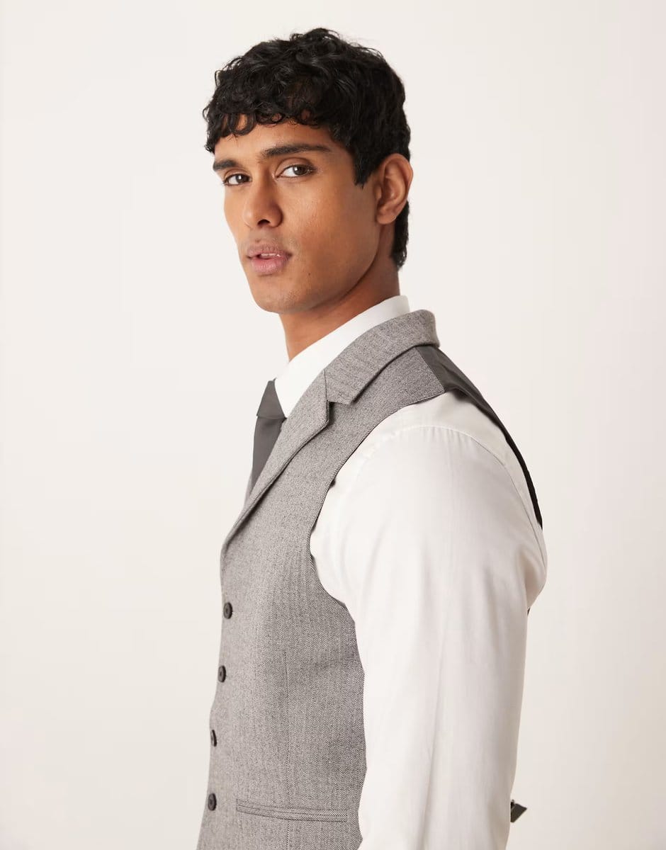 ASOS ASOS DESIGN suit waistcoat in grey herringbone flannel - 4