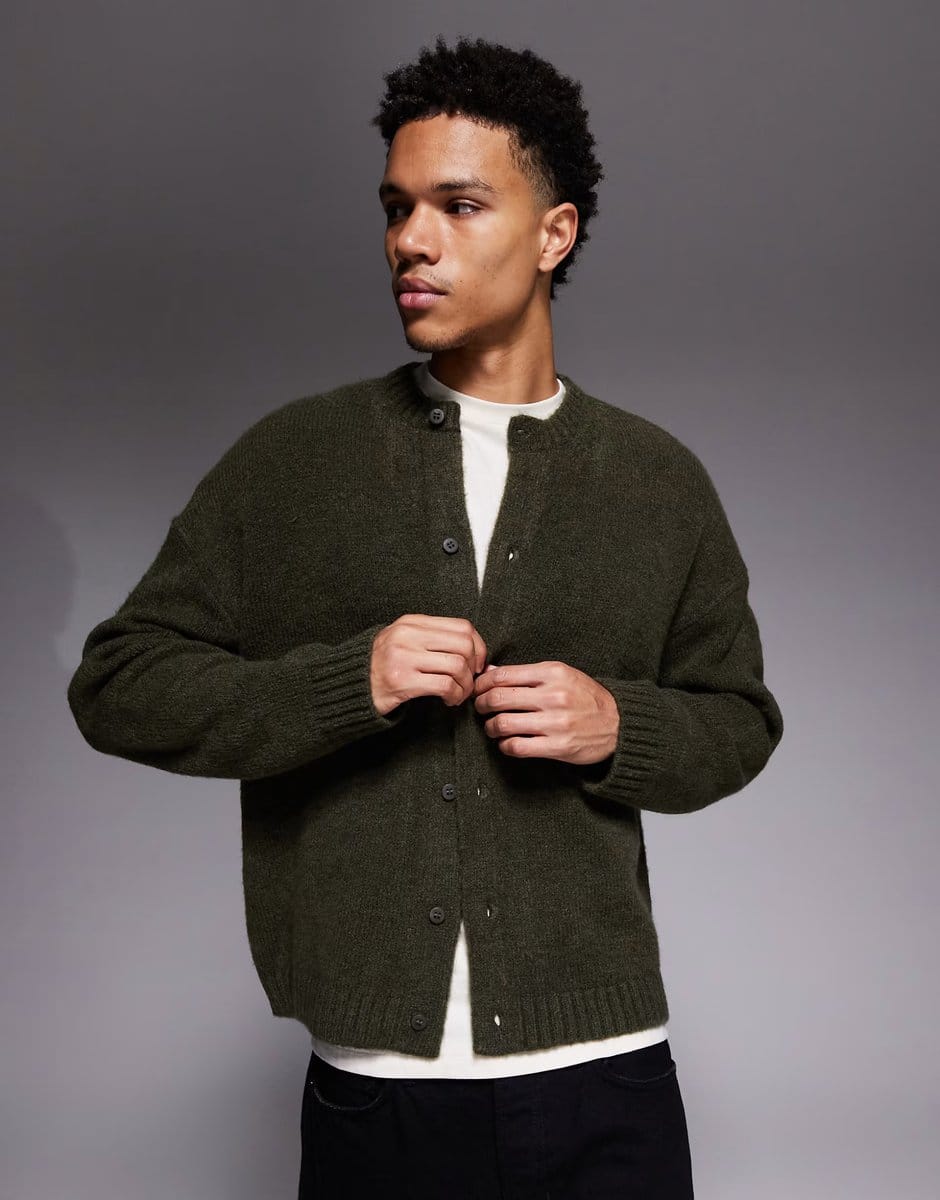 ASOS ASOS DESIGN oversized knitted crew neck cardigan in green - 1