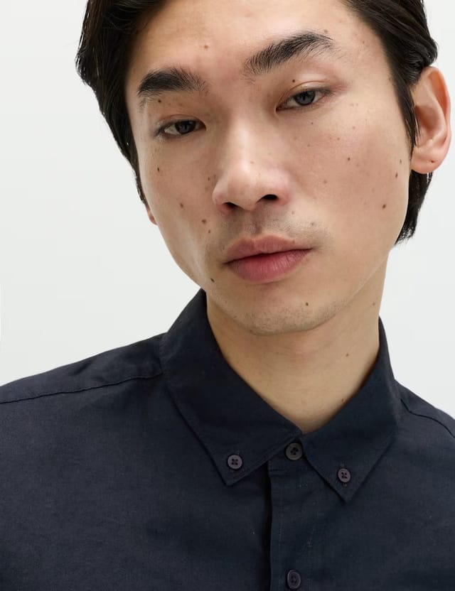 Marks & Spencer M&S Regular Fit Linen Rich Short Sleeve Shirt Navy - 2