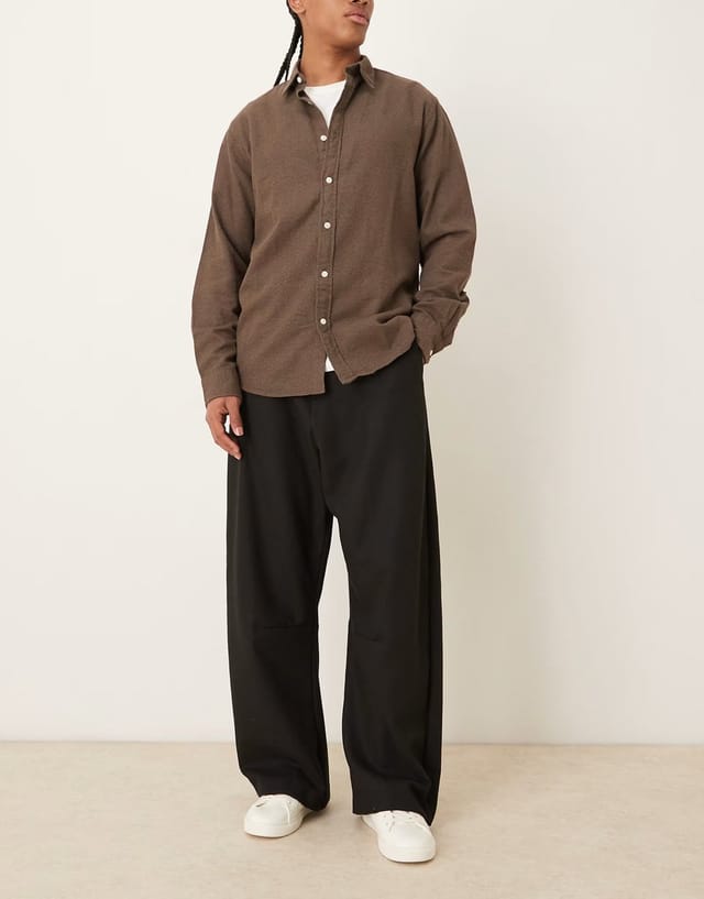 ASOS ASOS DESIGN smart barrel leg trouser with wool in black twill - 2