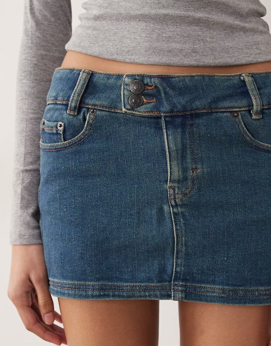 ASOS Motel low rise denim mini skirt in dark blue vintage wash - 4