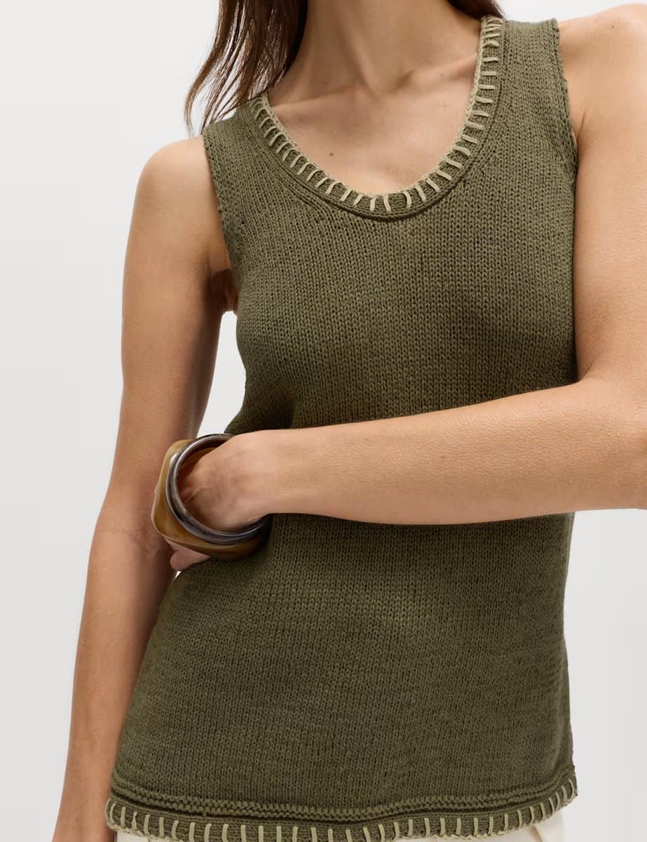 Marks & Spencer M&S Slim Fit Textured Knit Vest in Dark Khaki