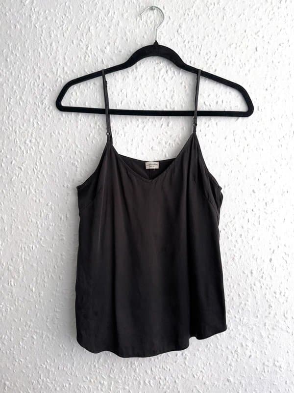 Aritzia Women's Aritzia Wilfred Silk Camisole Top - Size S