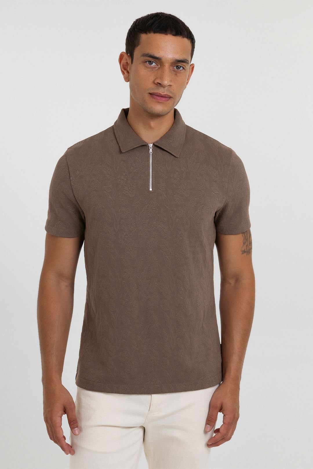 Steel & Jelly Steel & Jelly Men's Norwood - Leaf Textured Polo Shirt in Brown - 2