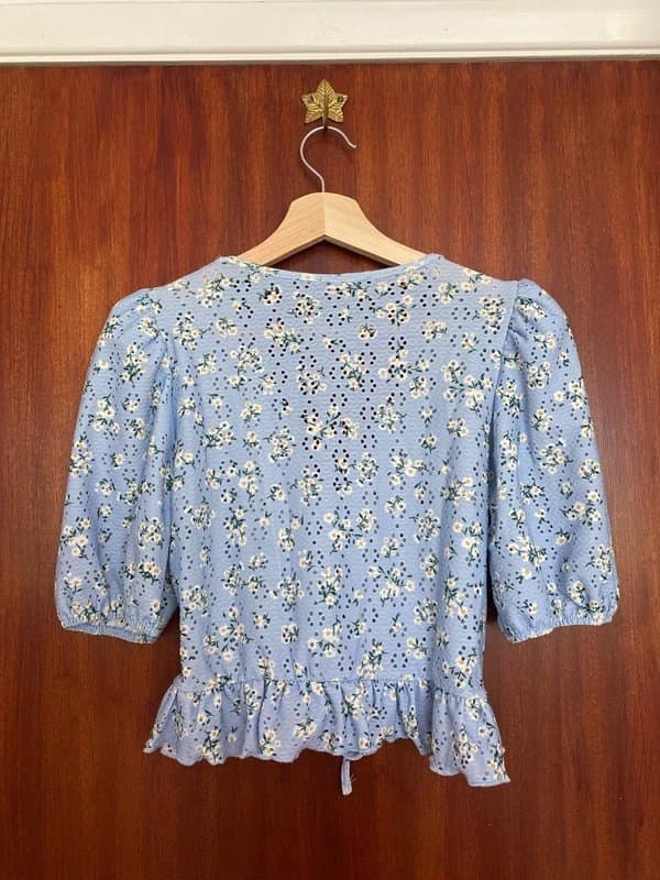 New Look Blue Daisy Broderie Frill Ruched Tie Front Crop Top