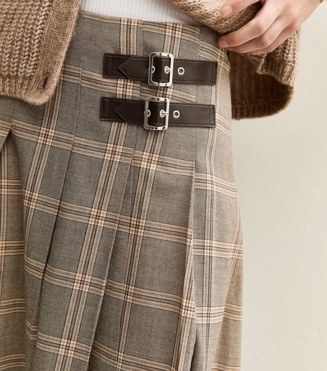 New Look Women's Brown Checked Buckle Trim Midi Skirt New Look - 3